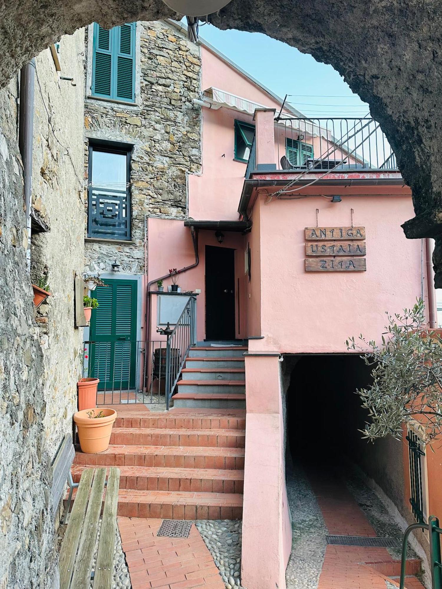 Tre Caravelle Apartment Levanto Bagian luar foto